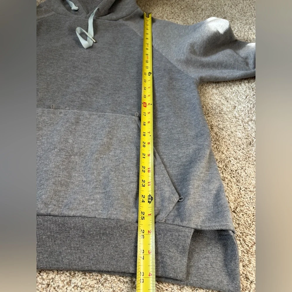 Jocelyn Luxe Oversized Sweatshirt Rabbit Fur Pocket Gray Size Small - Picture 9 of 9